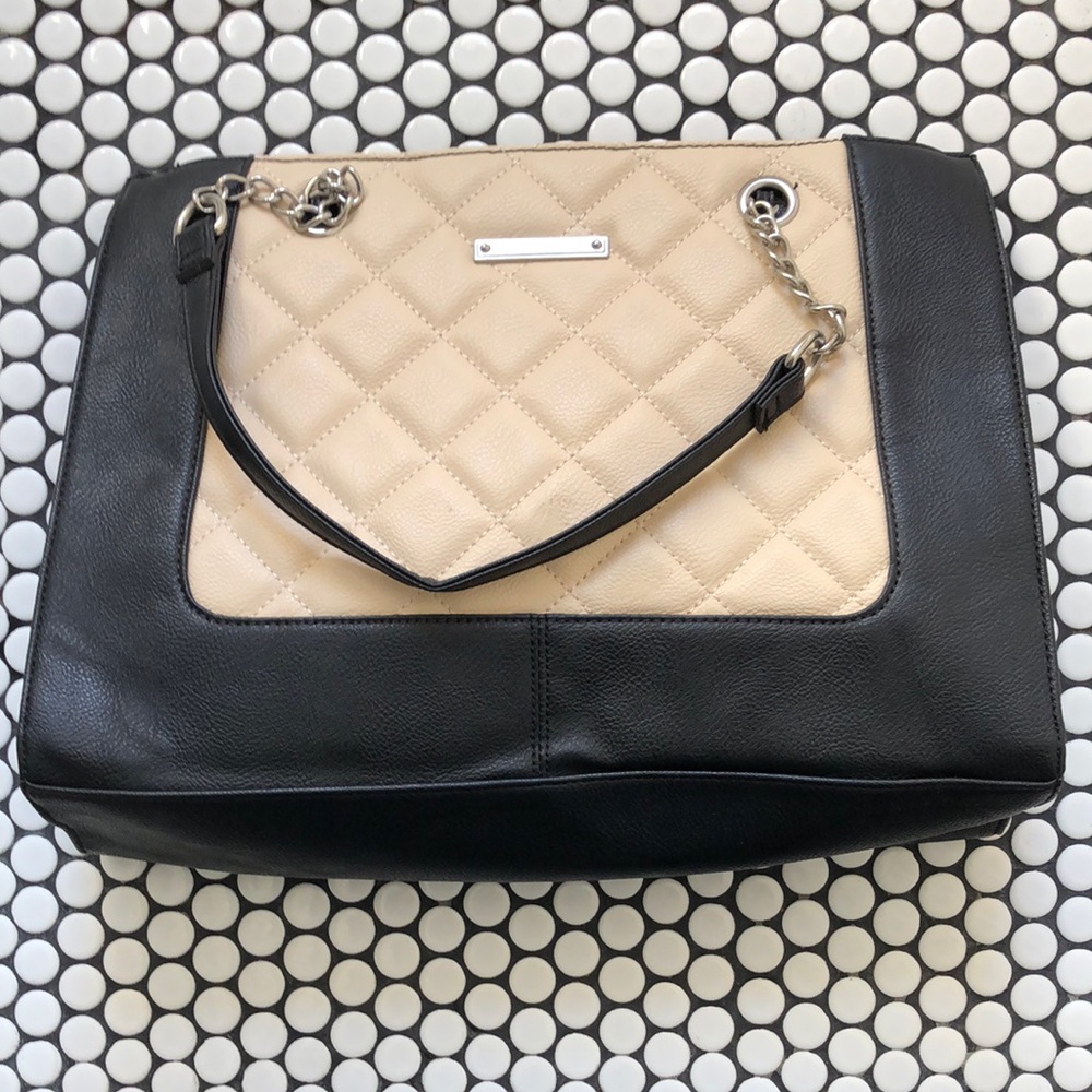 Nine West Black and Cream Quilted Shoulder Bag